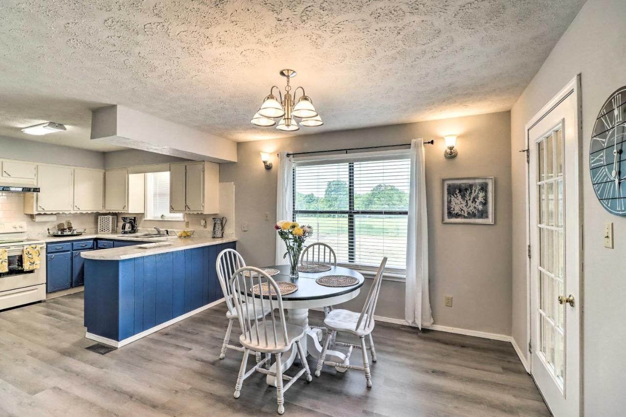 Charming Mountain Home Getaway With Gas Grill! 외부 사진