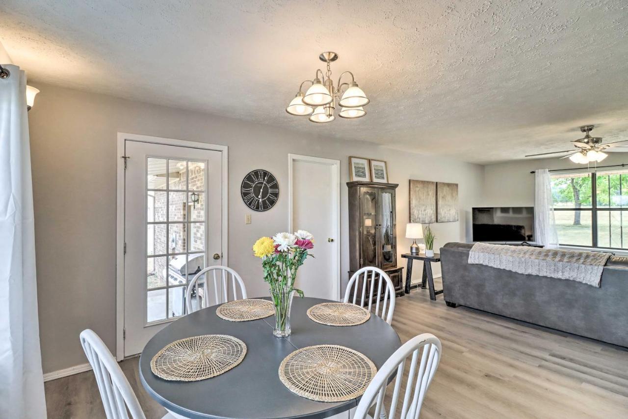 Charming Mountain Home Getaway With Gas Grill! 외부 사진